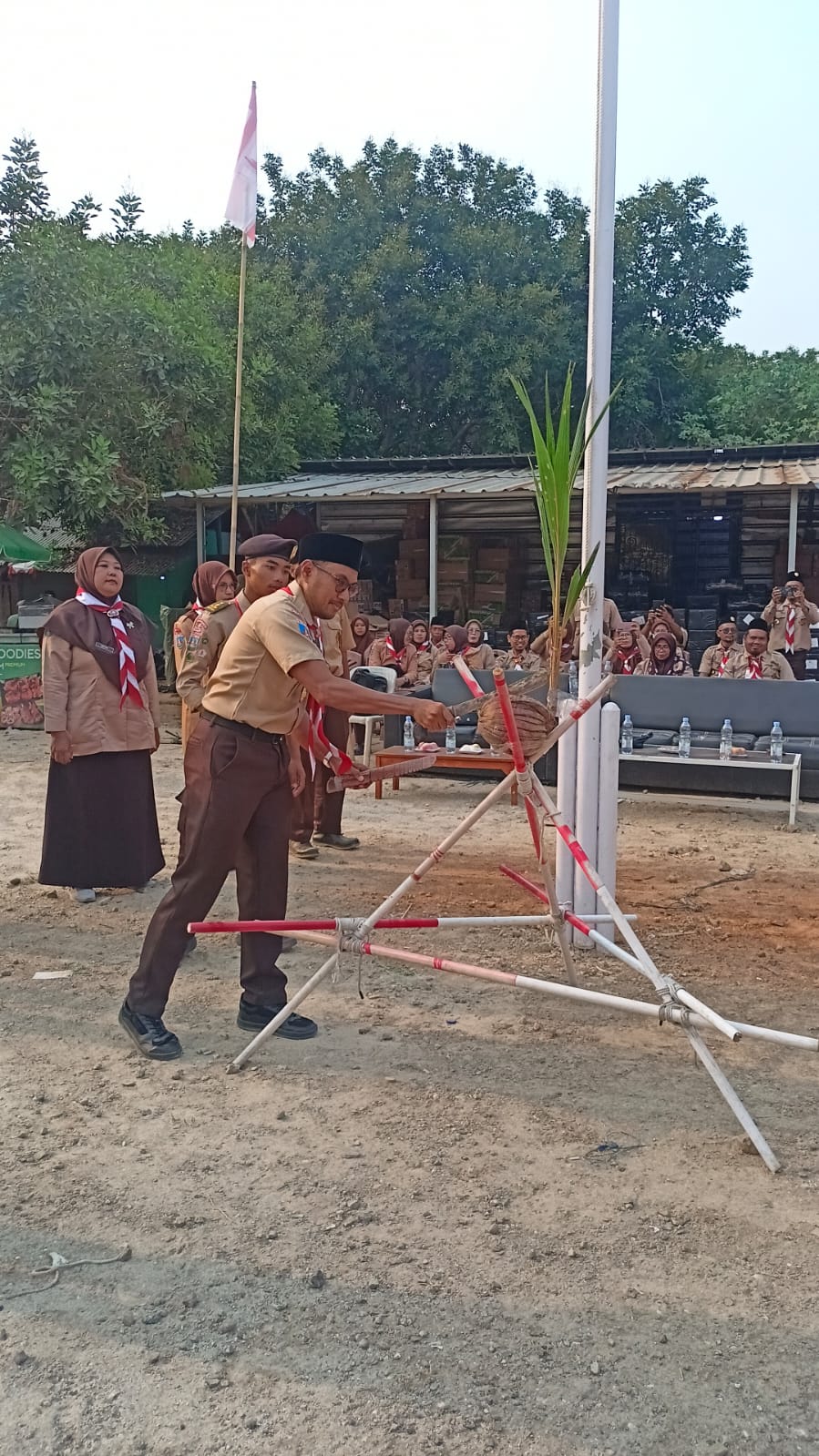 camat-kibin-buka-resmi-kembarasi-2026-di-bumi-perkemahan-lebak-wangi